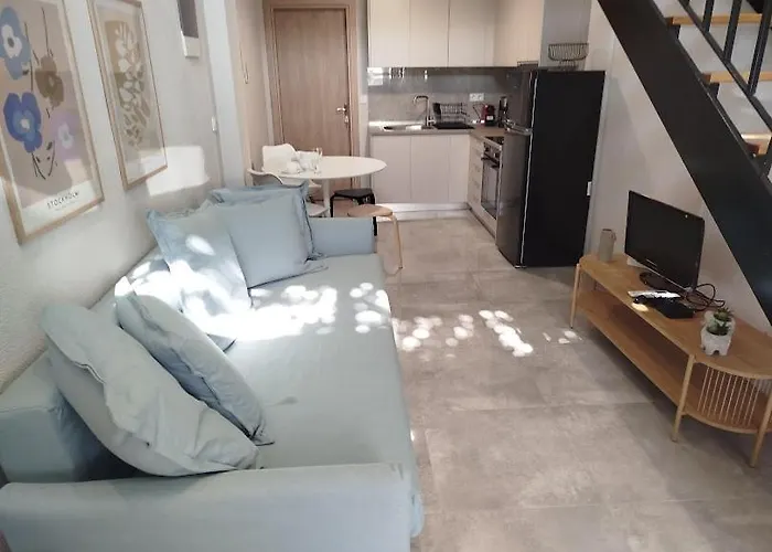 Liana's Stylish House