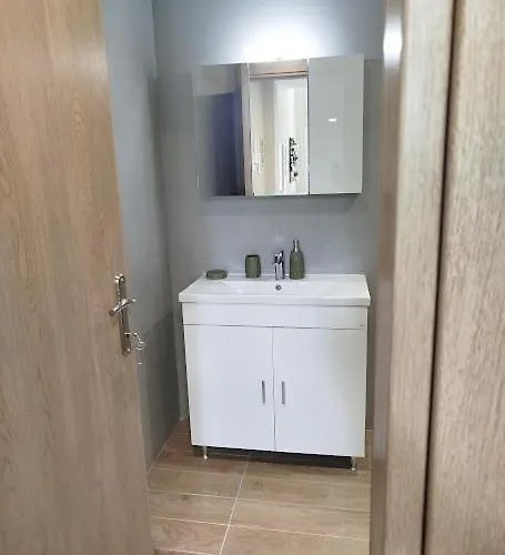 Liana's Stylish House Apartamento